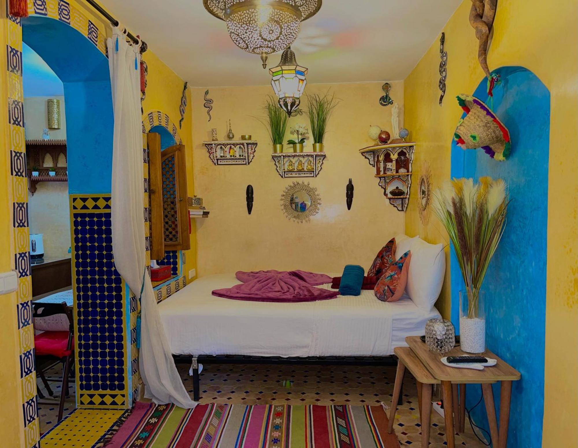 Dar Sandra Moroccan Tiny House Tangier Bagian luar foto
